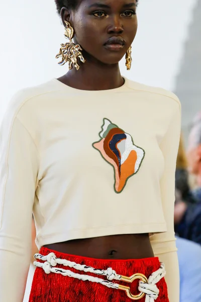 Look 71